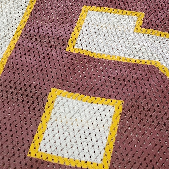 Washington Redskins LaVar Arrington jersey - Picture 3 of 8